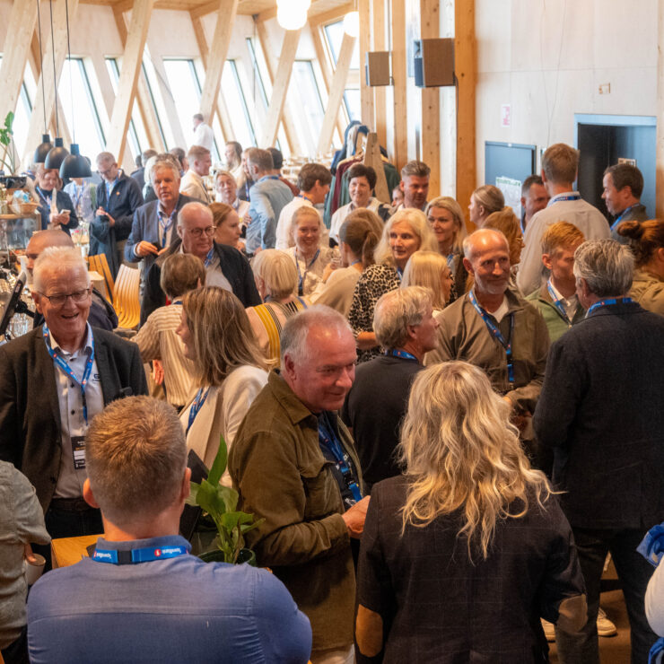 Velkommen til en ny utgave av Business on the Rock, arrangementet som kombinerer faglig påfyll med Romsdalens spektakulære utsikt! Business on the Rock 2026: Planleggingen er i gang – sikre deg din billett nå! Velkommen til en ny utgave av Business on the Rock, arrangementet som kombinerer faglig påfyll med Romsdalens spektakulære utsikt! Business on the Rock 2026: Planleggingen er i gang – sikre deg din billett nå!